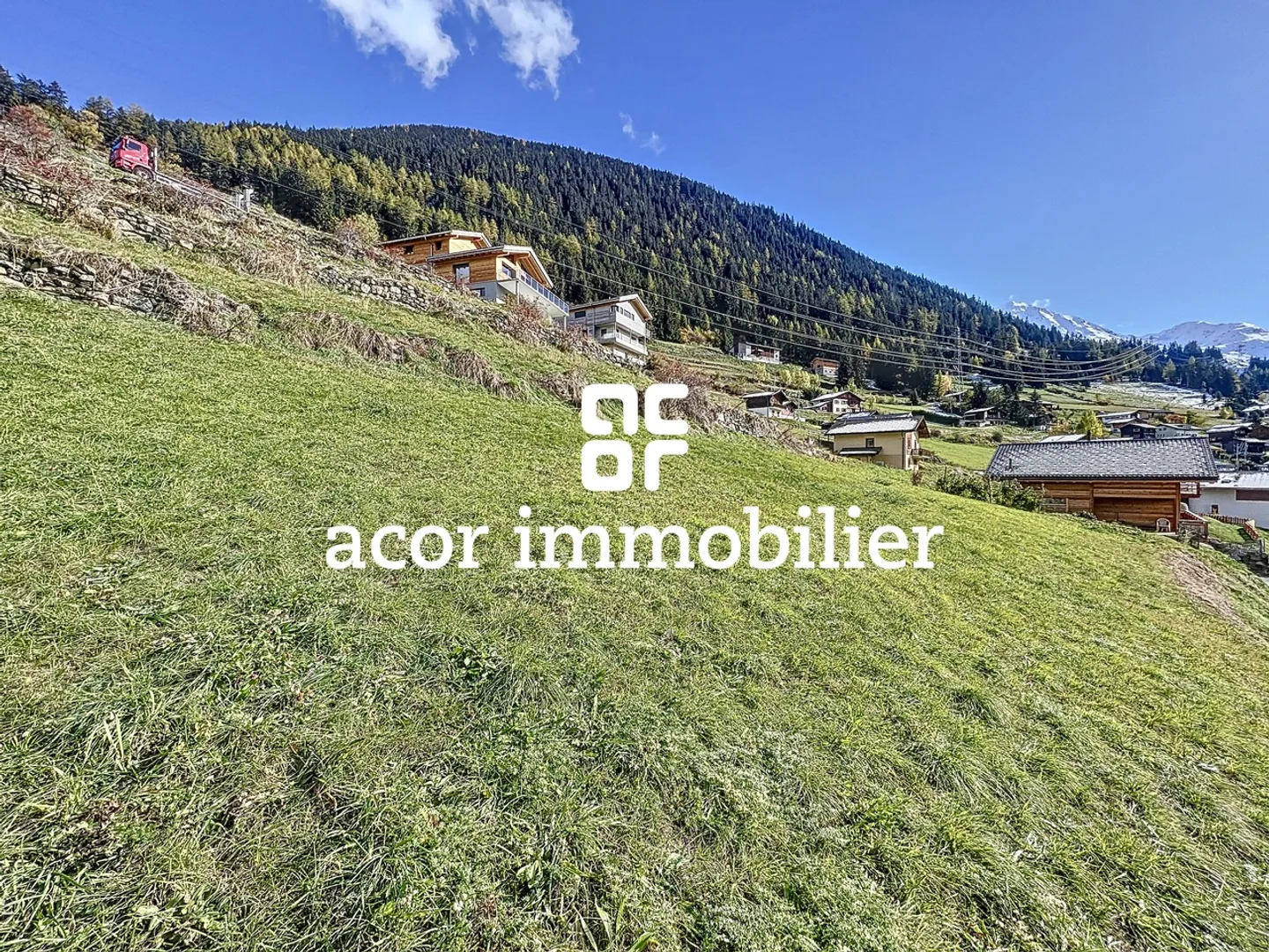 Parcelle équipée pour construction individuelle - Photo 3 sur 3