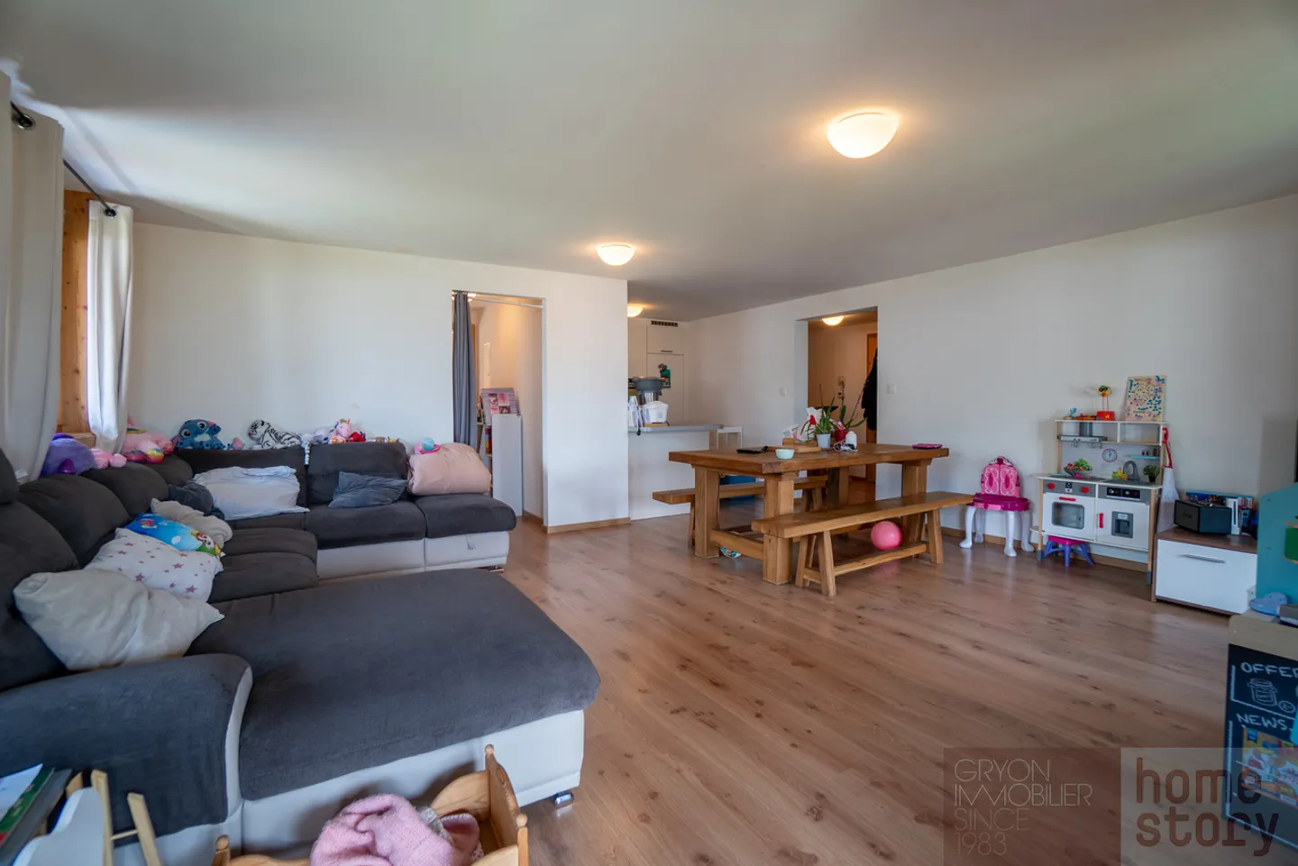 Appartamento luminoso di 3,5 locali con spazio esterno e vista a Barboleuse - Foto 5 di 13