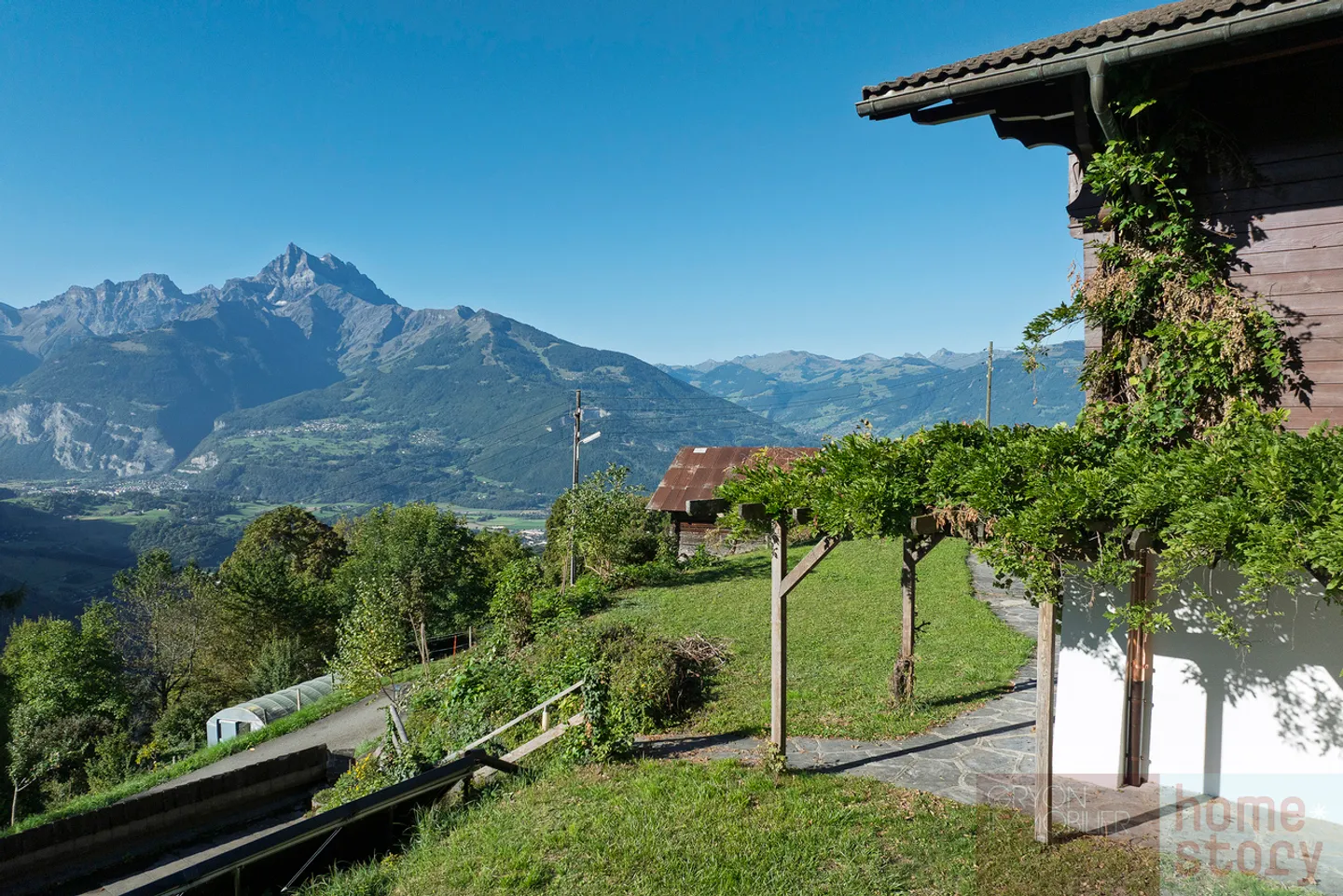 Les Posses-sur-Bex - 6 Bedroom Chalet with a View of the Dents-du-Midi - Photo 10 of 13