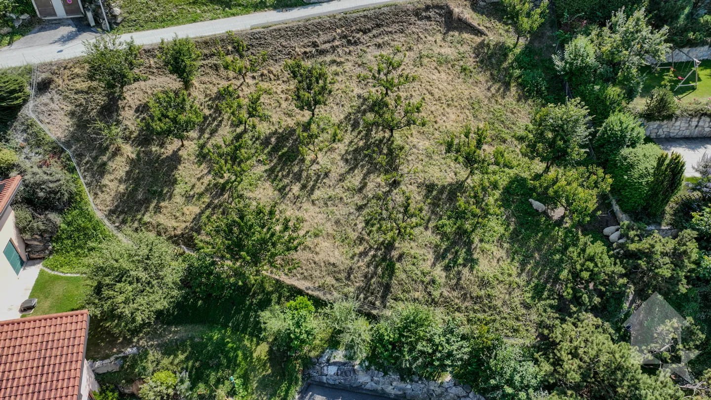 Magnifique terrain avec permis en force - Photo 6 sur 6