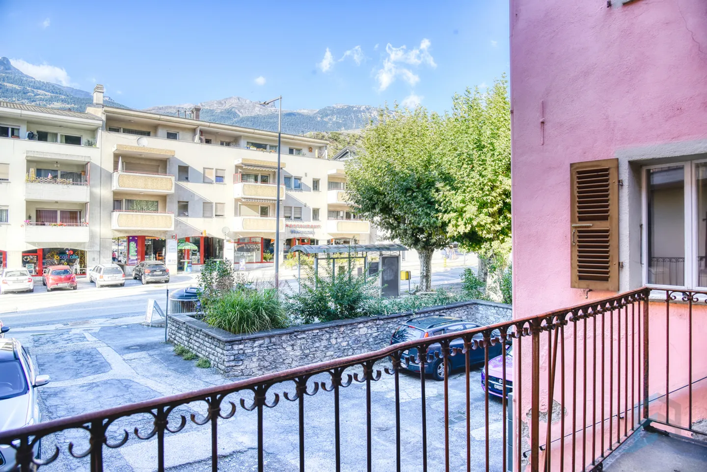 Appartamento esclusivo 3 ½ locali da ristrutturare nel quartiere di Glarey - Foto 9 di 10