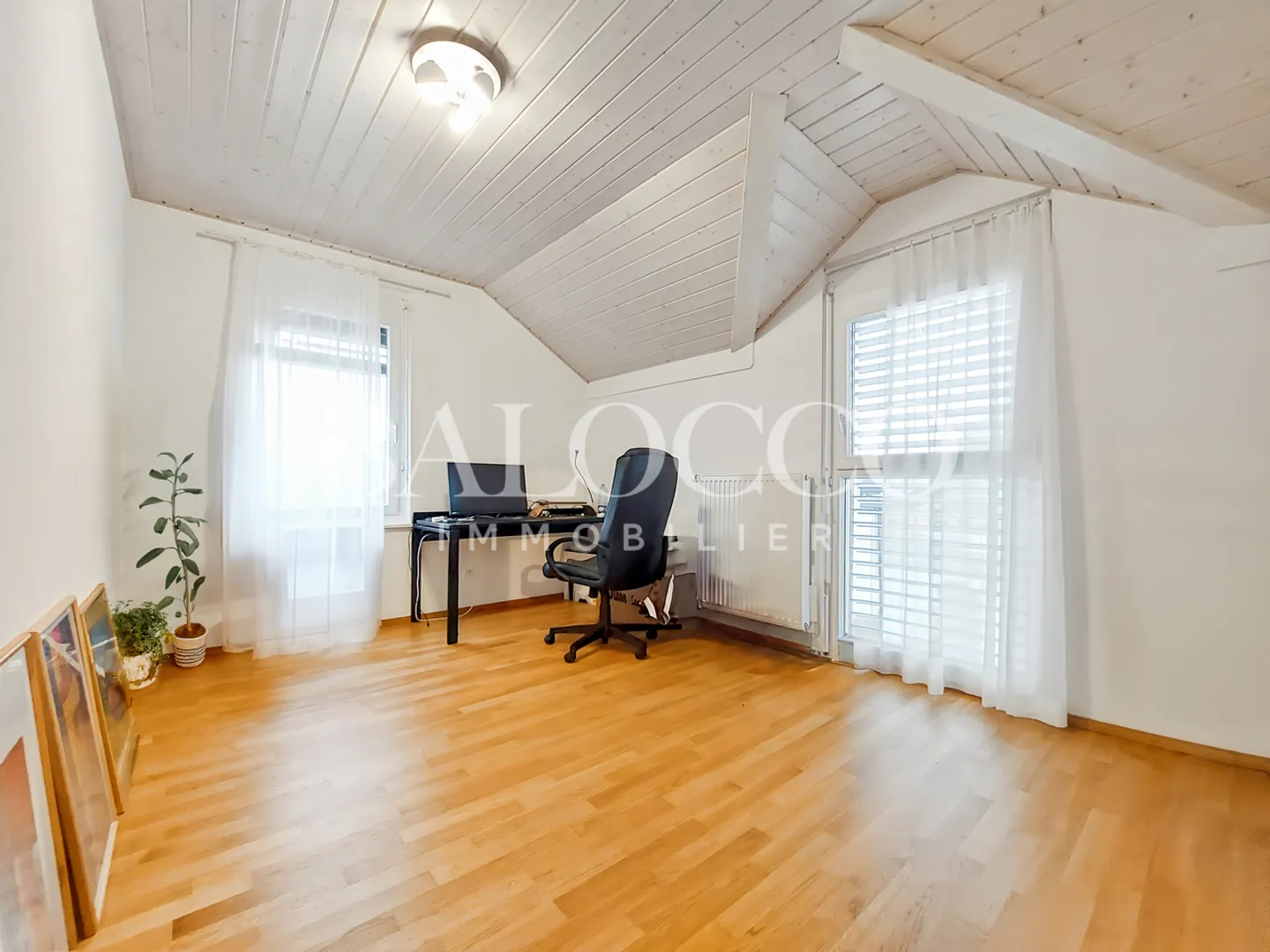 Sehr schöne Wohnung mit Terrasse, ruhig - Foto 5 von 8
