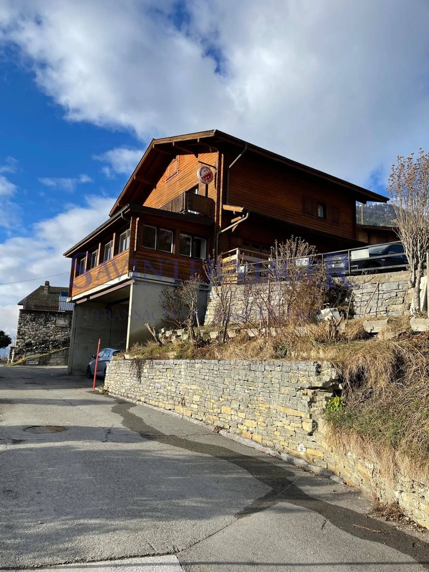 Chalet overlooking the valley in life annuity - Photo 4 of 12