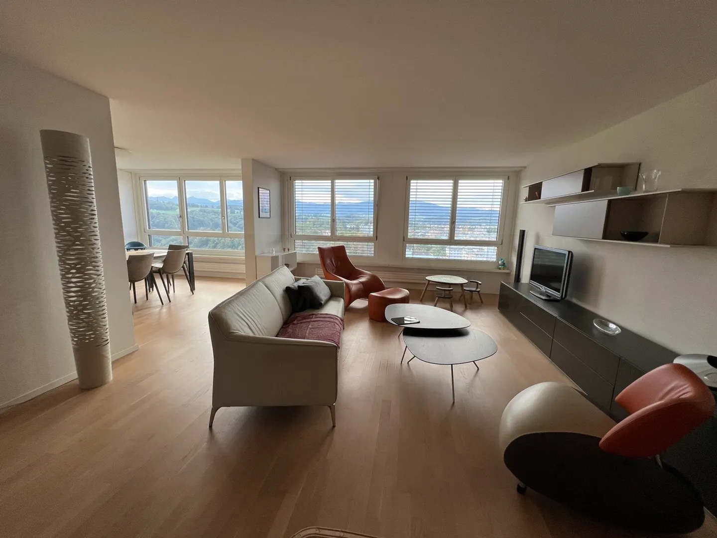 Appartement spacieux à Fribourg - Photo 2 sur 9