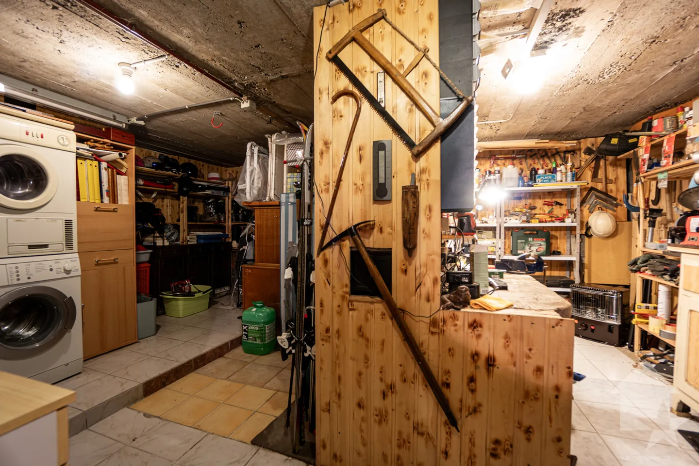 Chalet séduisant avec deux appartements - Photo 12 sur 13