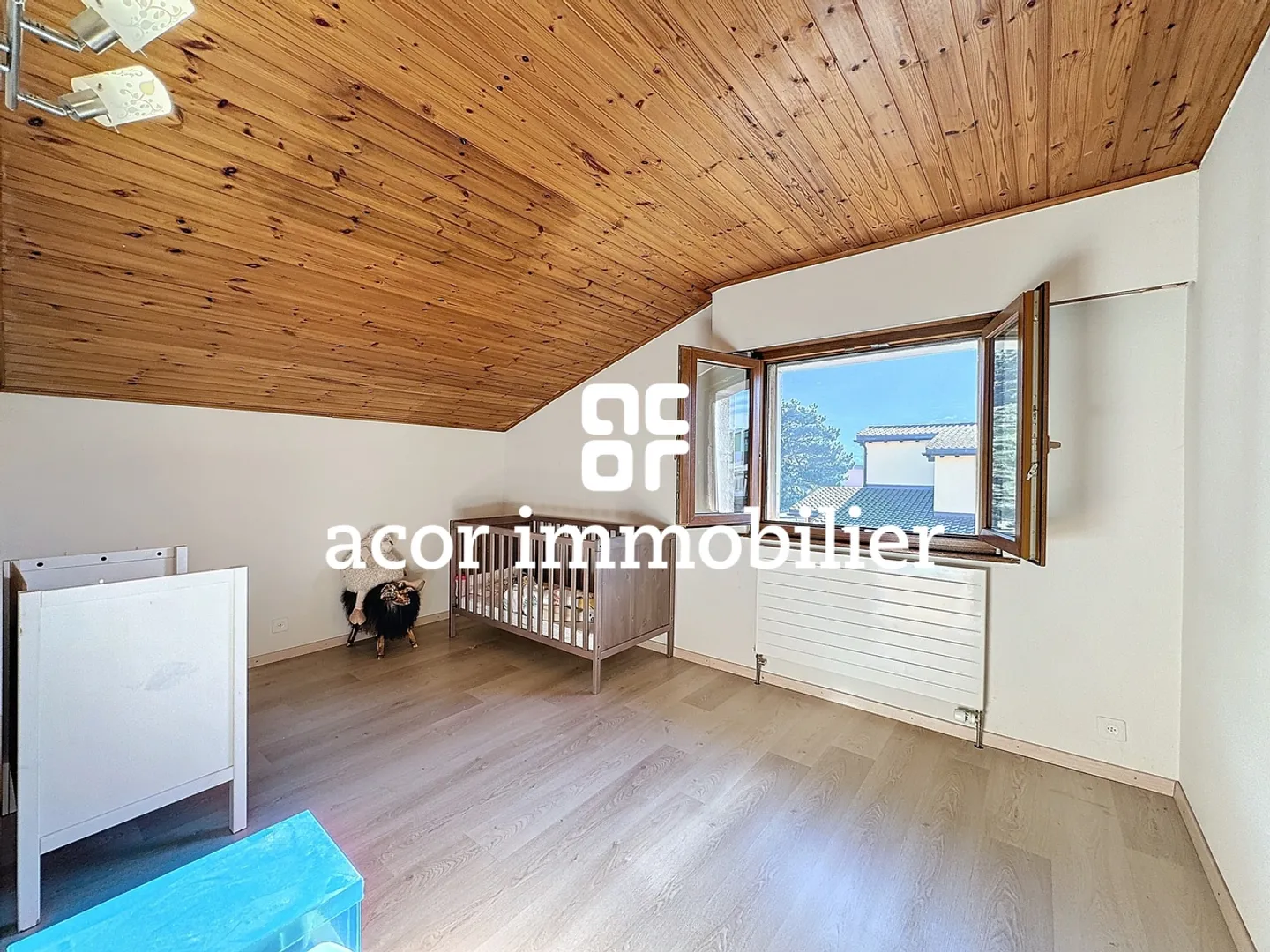 Saxon - 3½-Zimmer-Wohnung in einem Zweifamilienhaus - Foto 6 von 7