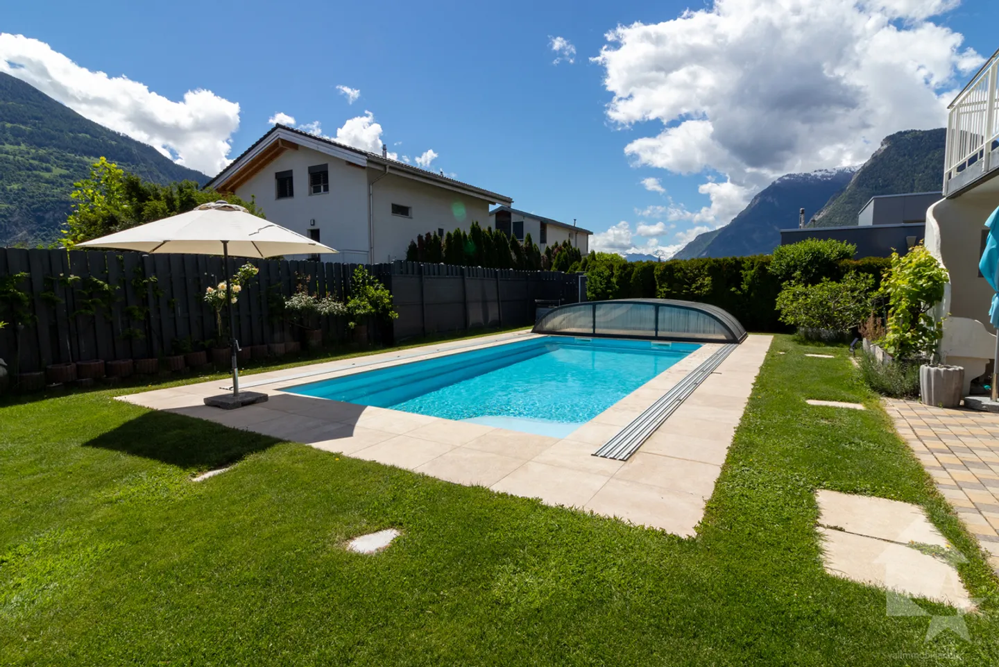 Magnifique villa avec piscine - Photo 2 sur 13