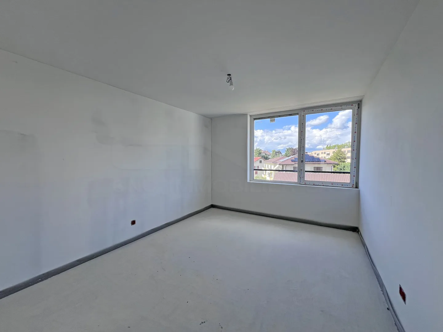 Attika - Architektonische Eleganz in der Nähe des Stadtzentrums - Foto 8 von 13