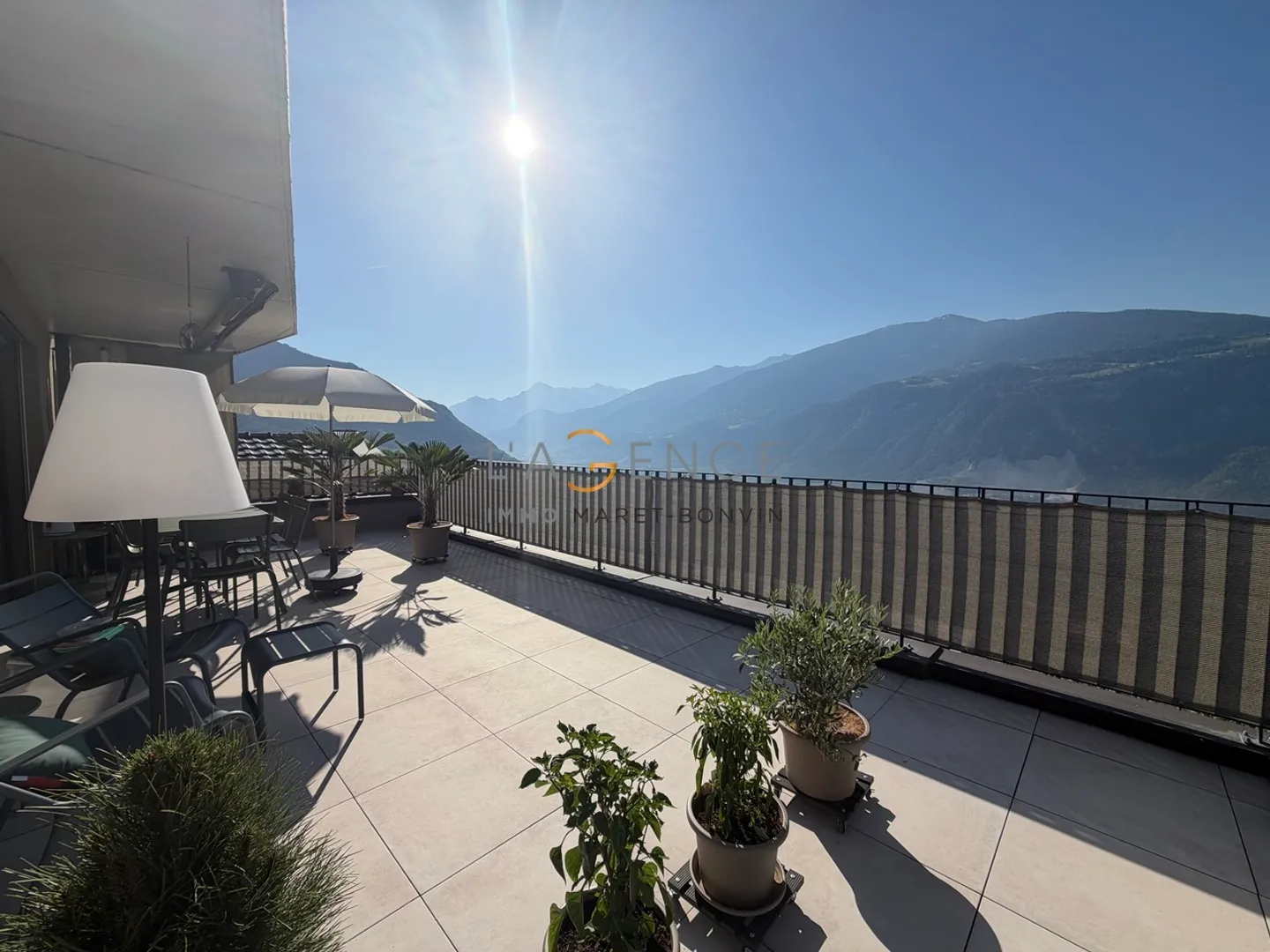 4,5-ZIMMER-WOHNUNG MIT 40M2 TERRASSE - SIGNESE - Foto 1 von 8