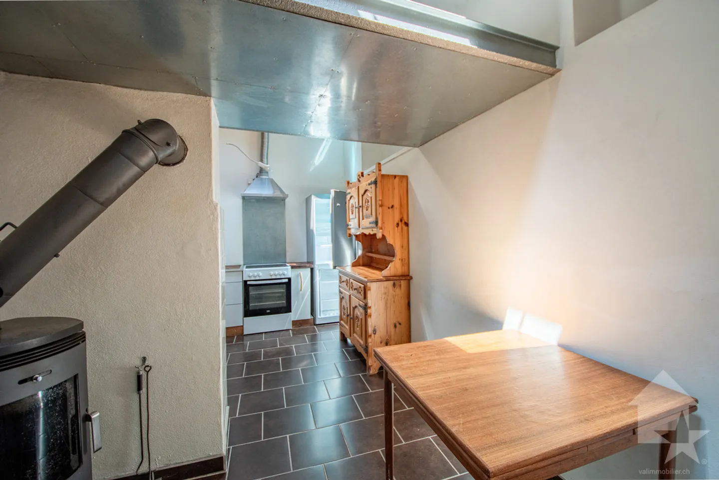 Chalet charmant avec jardin - Photo 3 sur 13