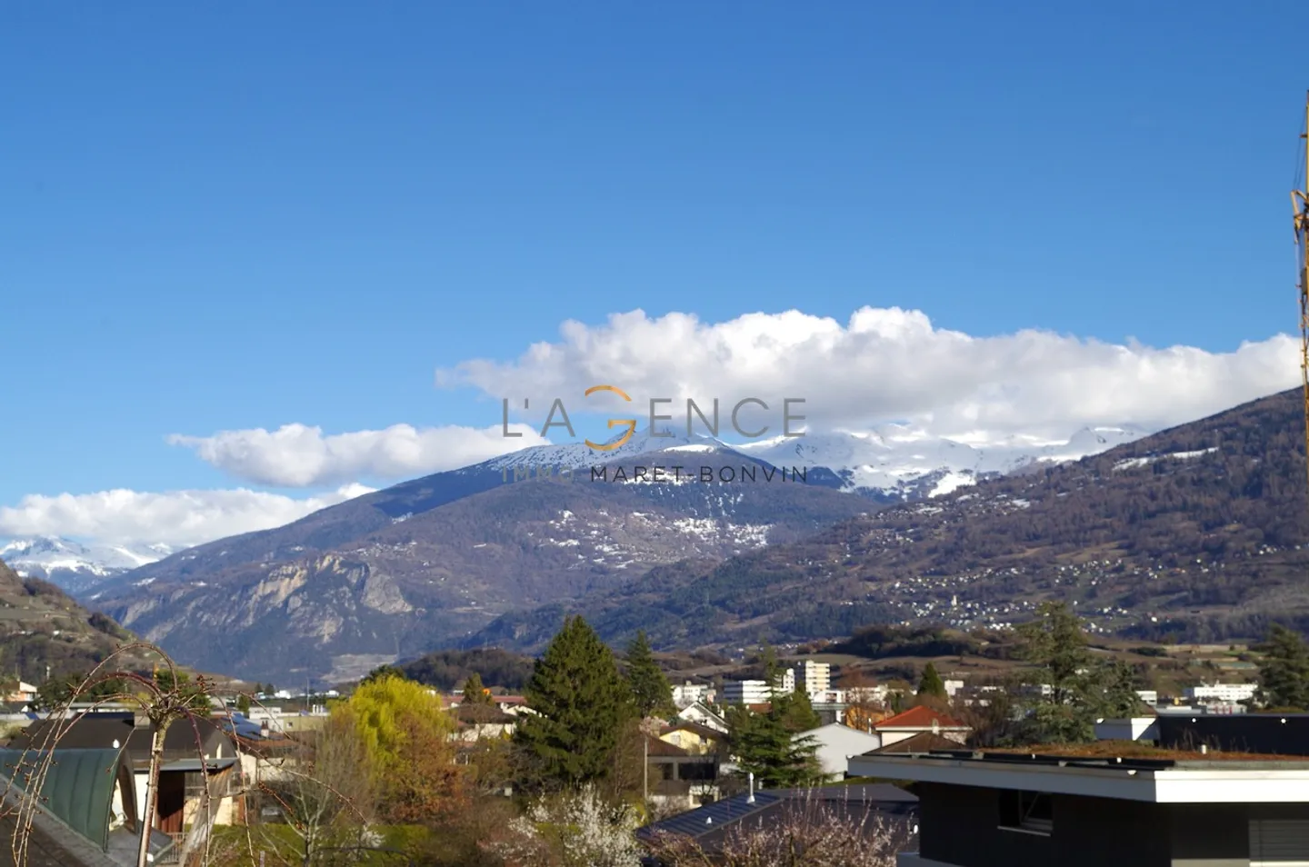 ATTICO DI 5,5 VANI CON TERRAZZA A 360 GRADI DI 130M2 - Foto 12 di 12