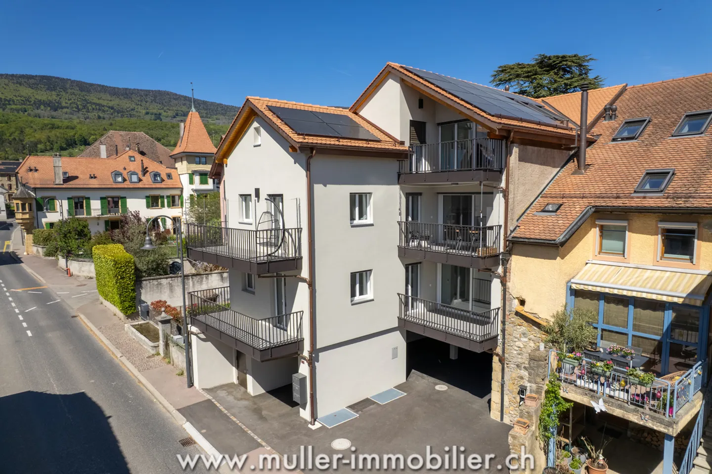 Appartement de luxe avec 2 balcons - Photo 1 sur 13