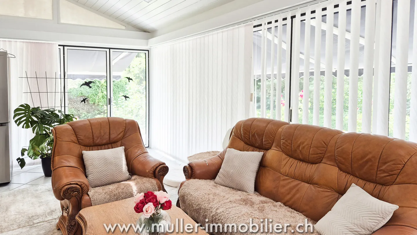 Wunderschöne individuelle Villa mit 6,5 Zimmern in Cugy VD - Foto 10 von 13