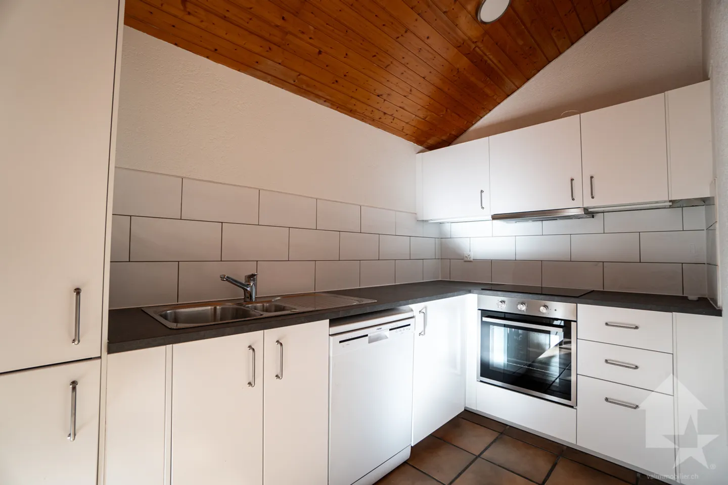 Schöne Wohnung im Dorfzentrum - Foto 3 von 11