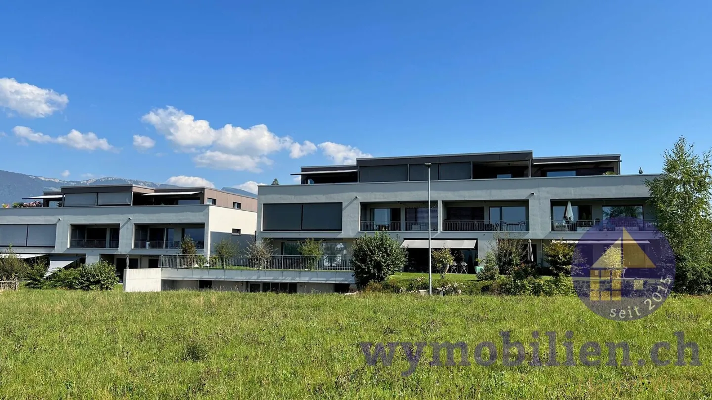 Attico esclusivo con 4,5 stanze - grande terrazza - vista lontana - Foto 1 di 13