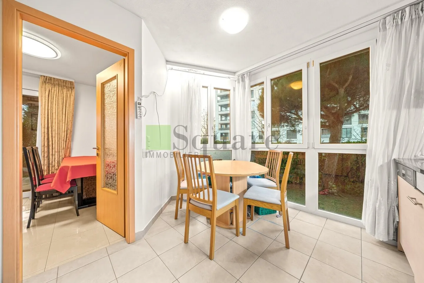 Appartement familial en rez-de-jardin avec terrasse - Foto 4 von 5