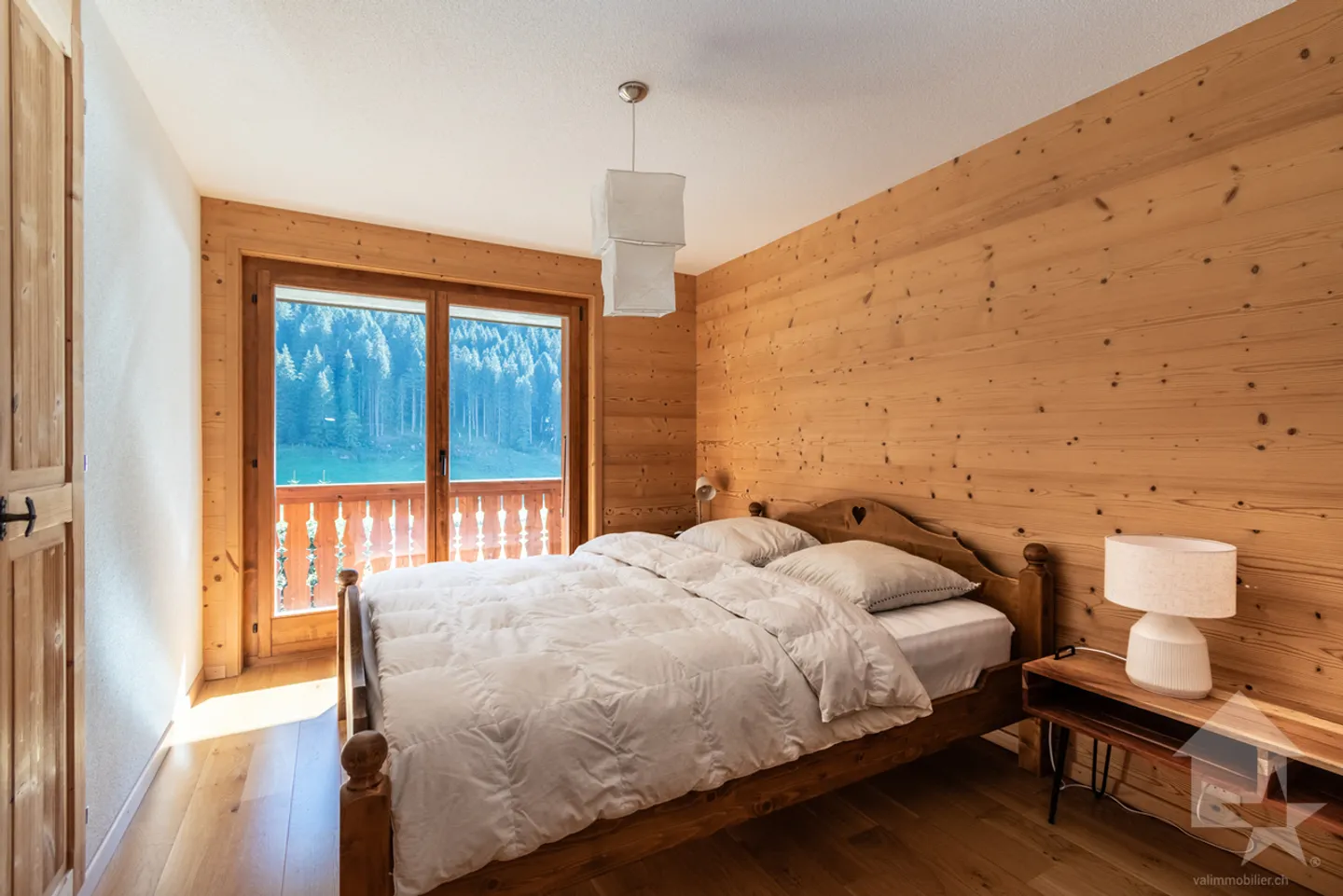 Prestigeträchtiges Chalet in Morgins - 4 Schlafzimmer, Studio und Garten - Foto 10 von 13