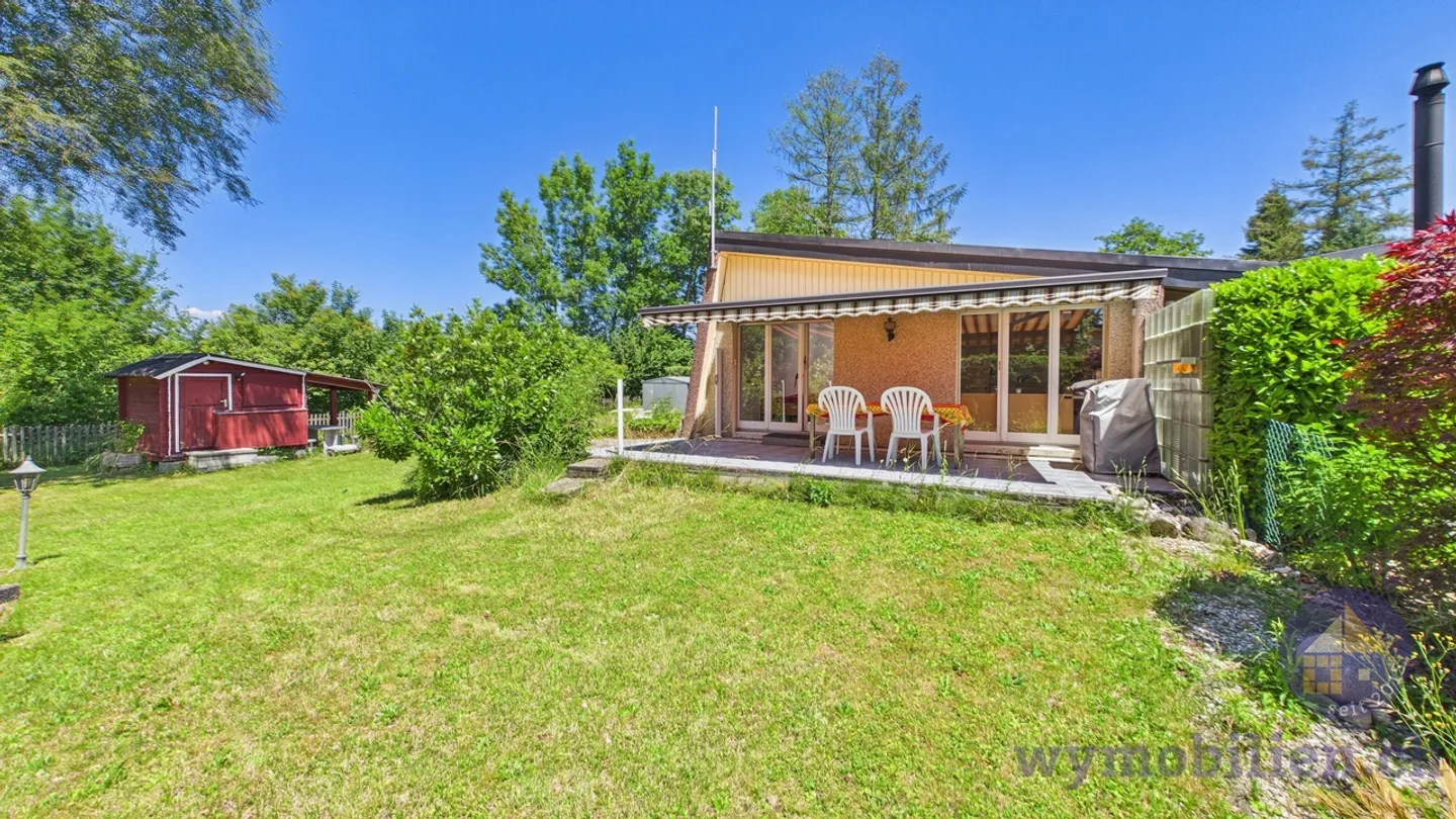 Maison de vacances avec grand jardin, directement au bord du lac/port de bateaux - Photo 1 sur 13