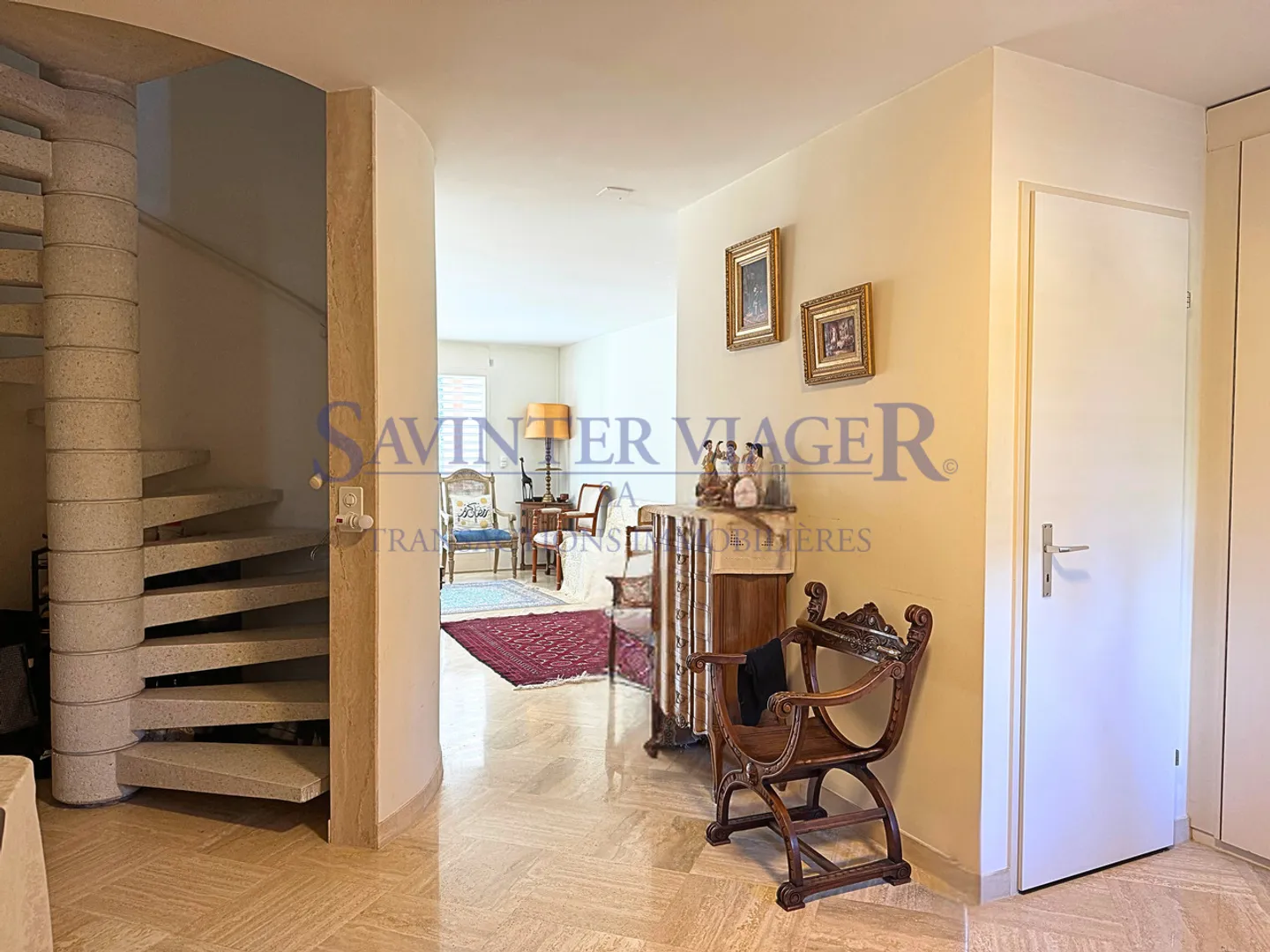 Tiplex in una residenza sicura a Bellevue. Vitalizio occupato. - Foto 8 di 13