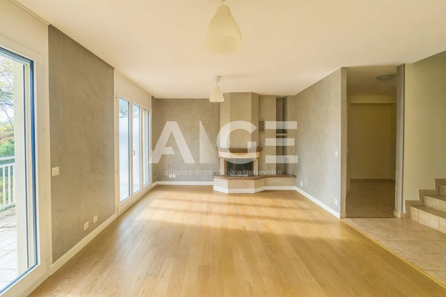 Bella villa con studio indipendente - Foto 2 di 12