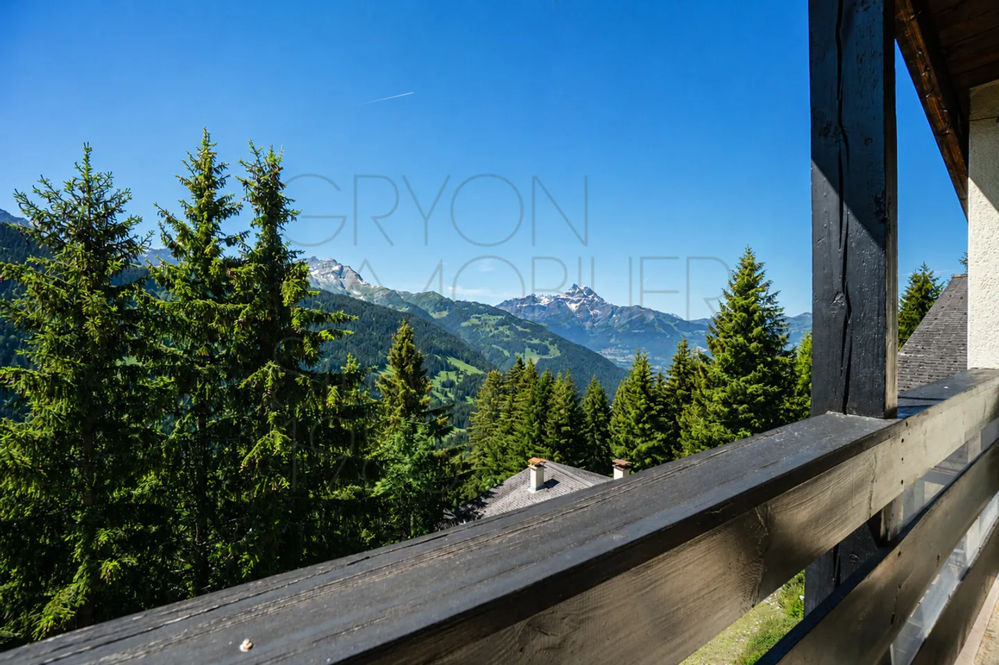 2,5-Zimmer-Wohnung in Arsets mit Balkon und Dachboden - Foto 9 von 12