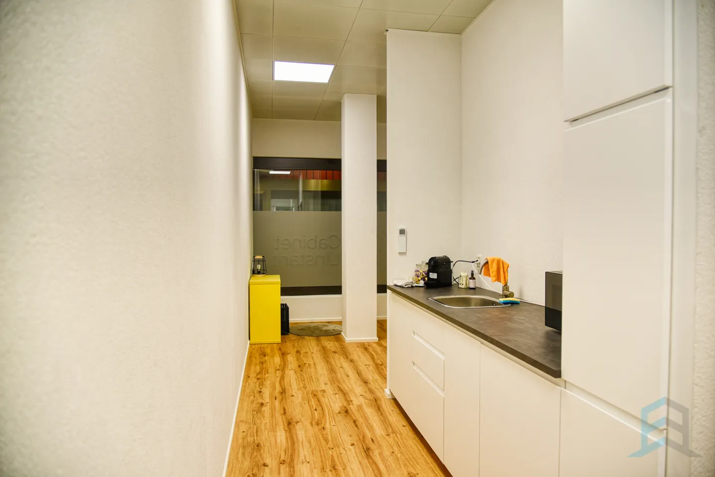 Salle de thérapie au centre de Sierre - Photo 3 sur 9