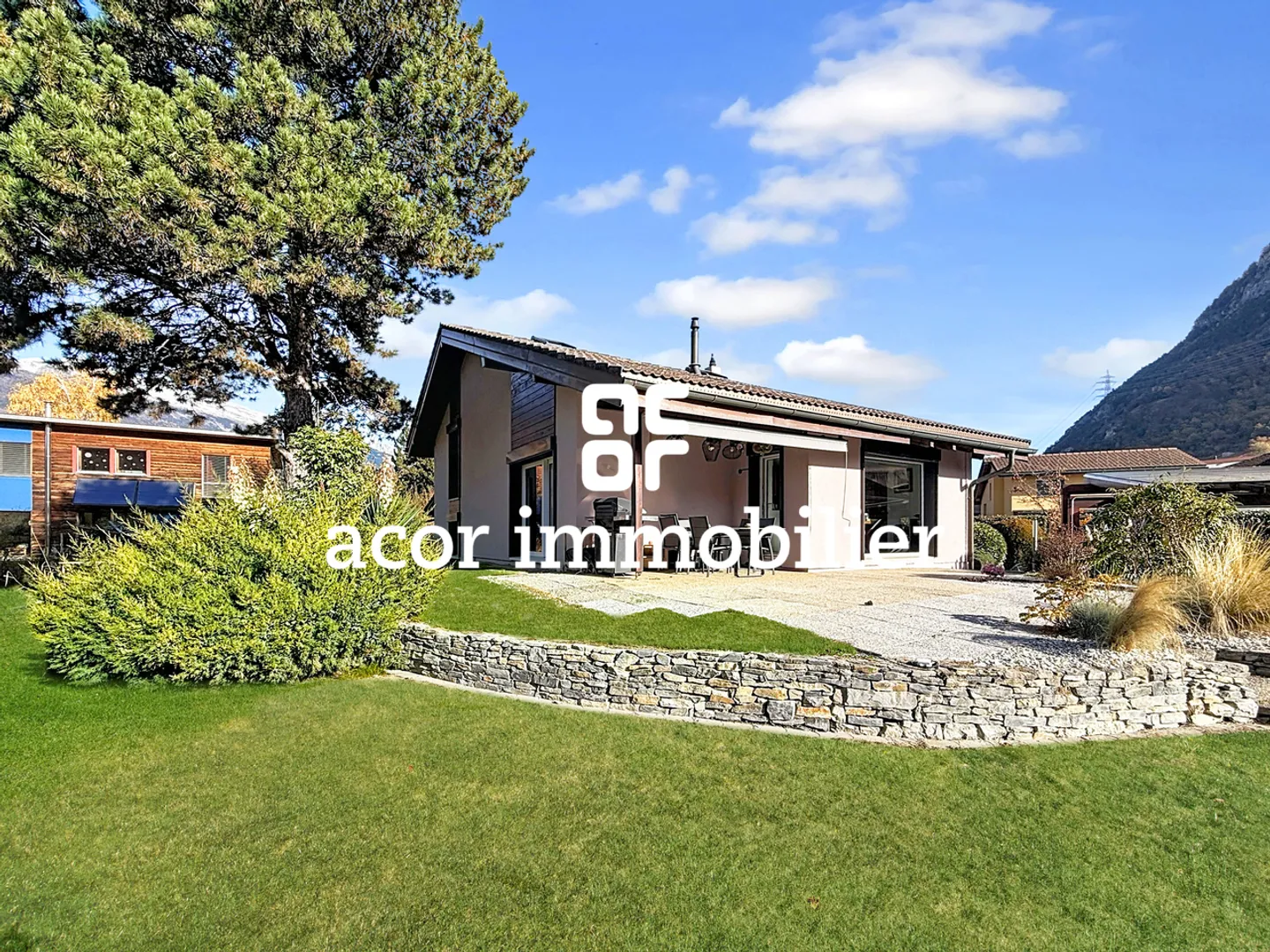 Renovated family home with taste in Bramois! - Photo 7 of 7