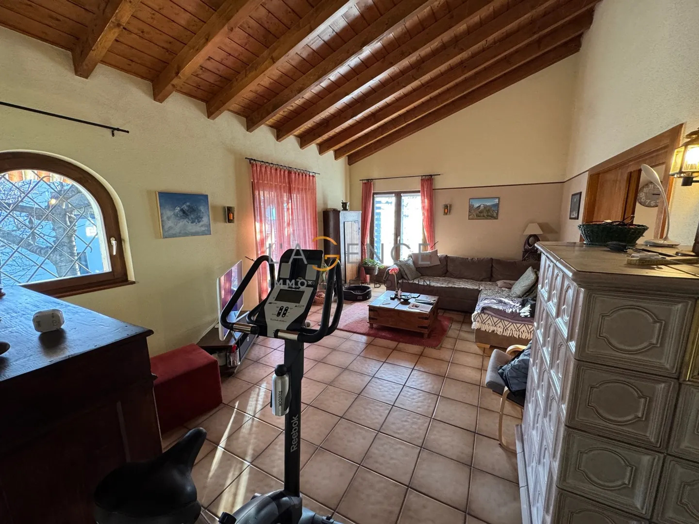 Villa individuelle sur terrain de 836M2 - Foto 2 von 5