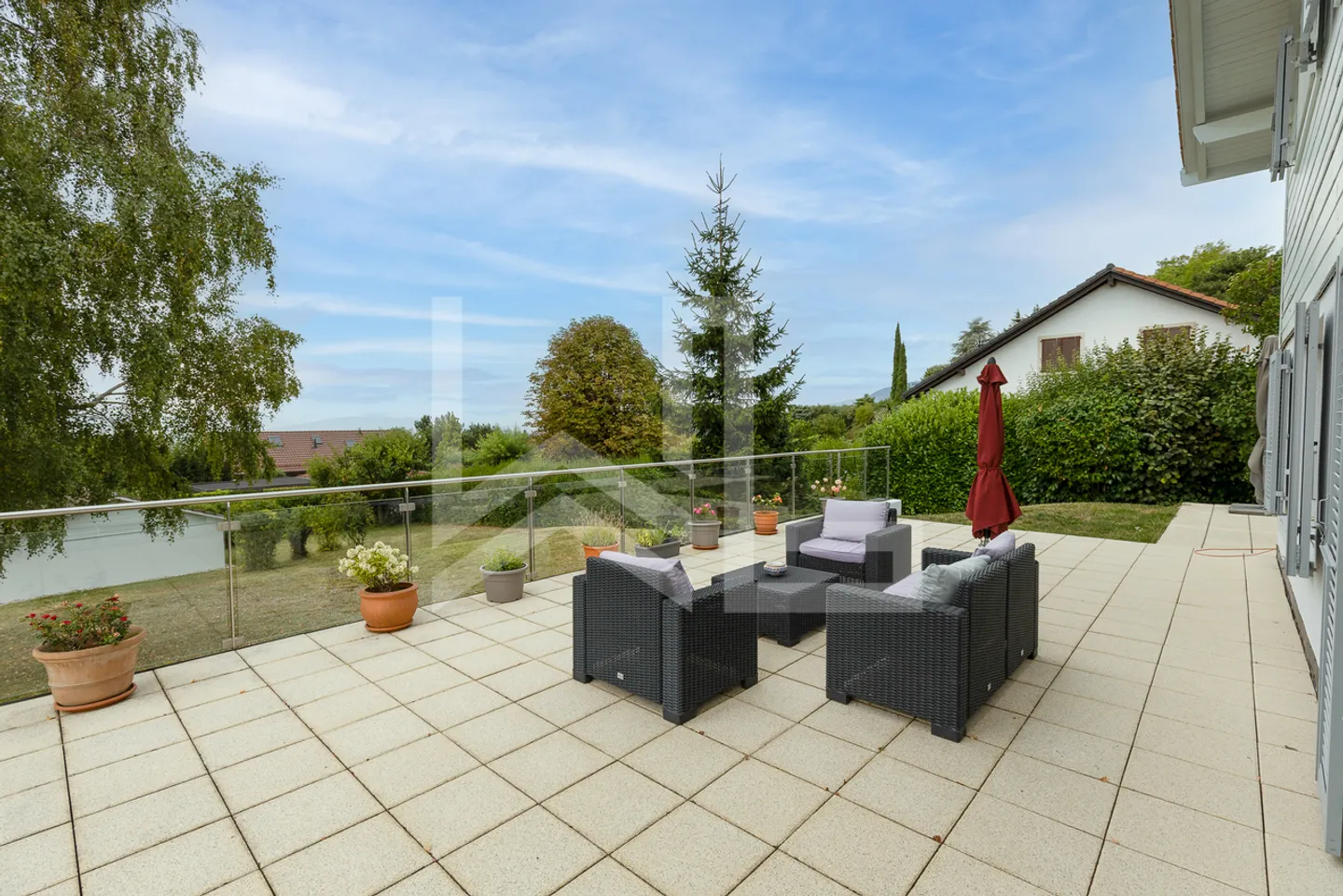 Charmante Villa mit ruhiger Aussicht - Foto 12 von 12