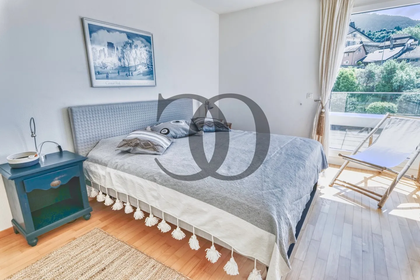 6,5-Zimmer-Wohnung mit Pool und 200 m2 Terrasse - Foto 13 von 13