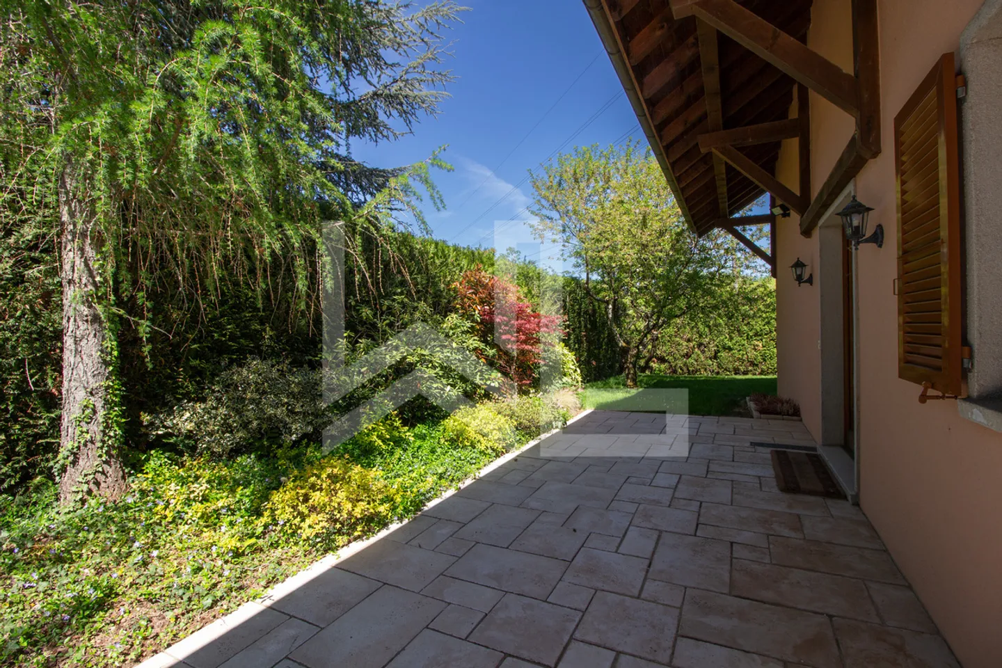 Proprietà affascinante nel cuore di Founex - Foto 12 di 12