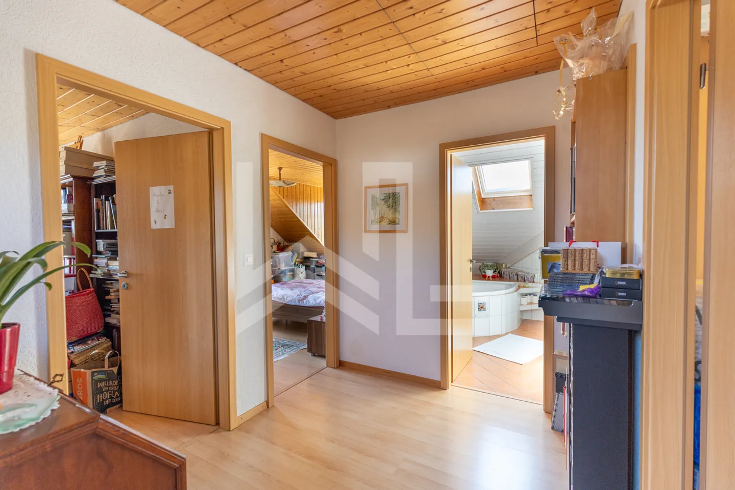 Charmante Villa neben dem Stadtzentrum mit separater Wohnung - Foto 5 von 13