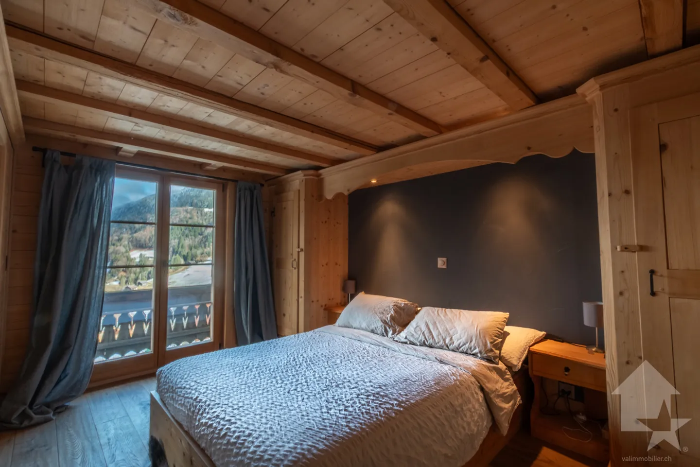 Val-d'Illiez, magnificent chalet with 3 apartments - Photo 13 of 13