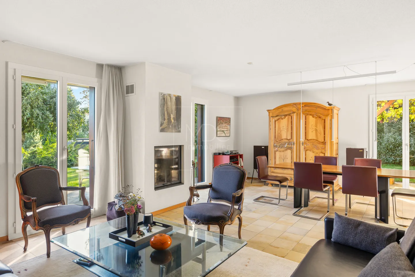 Beautiful individual villa with a magnificent garden in Marly - Photo 3 of 13