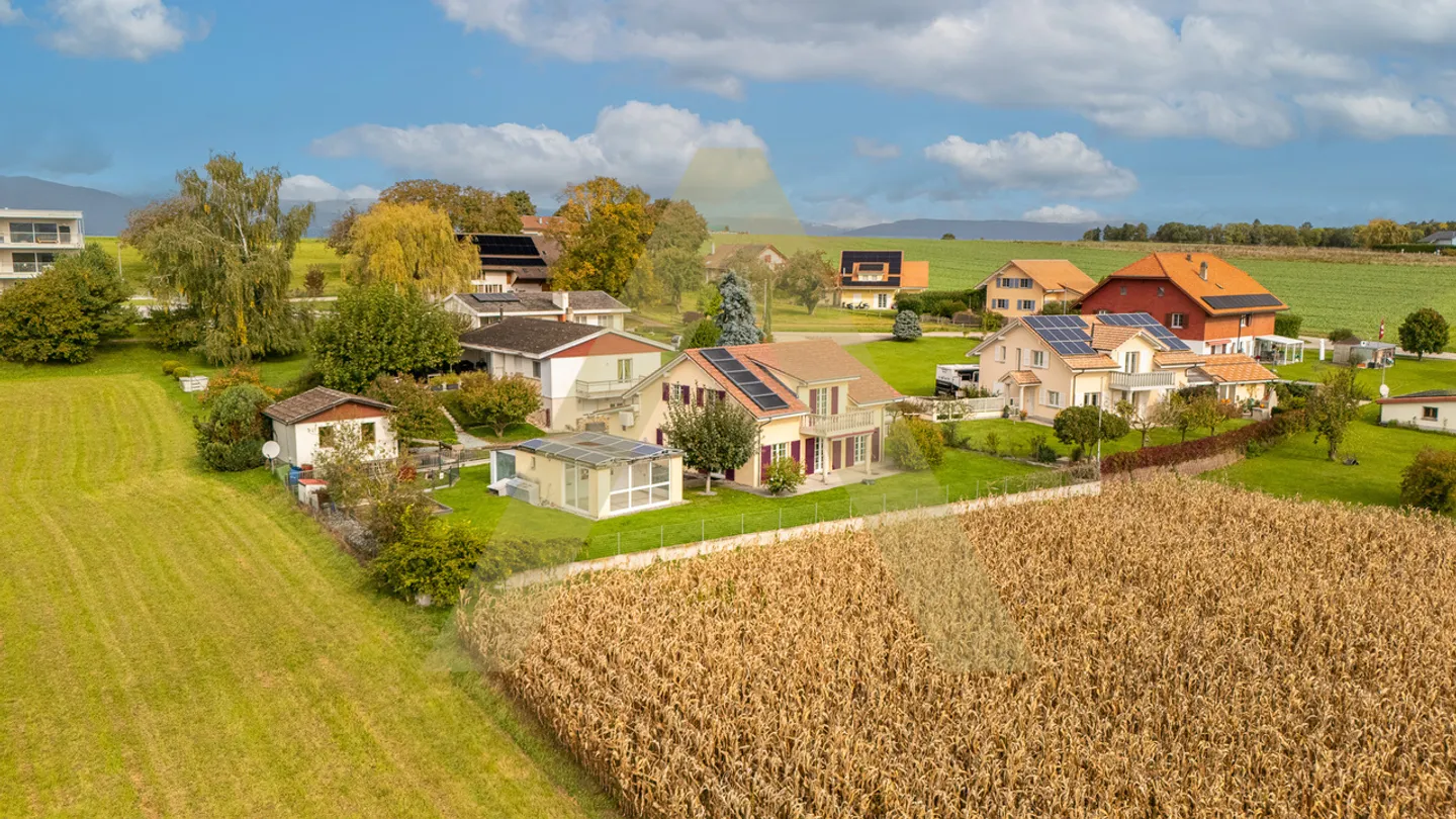 For sale spacious family house 5 minutes from Estavayer-le-Lac - Photo 11 of 11