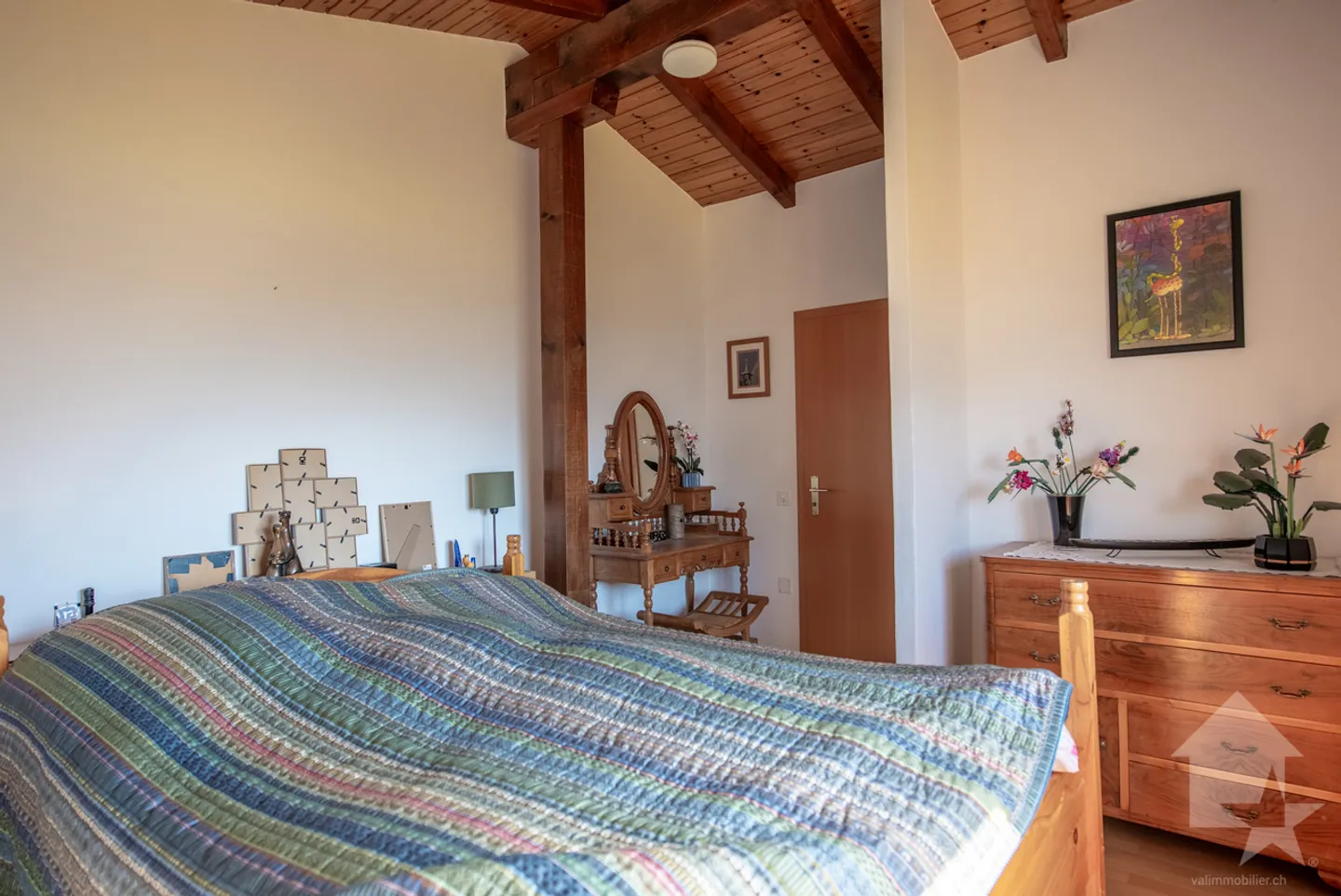 5,5-Zimmer-Villa am Rande von Weinbergen, atemberaubende Aussicht, ruhig, sonnig - Foto 8 von 12