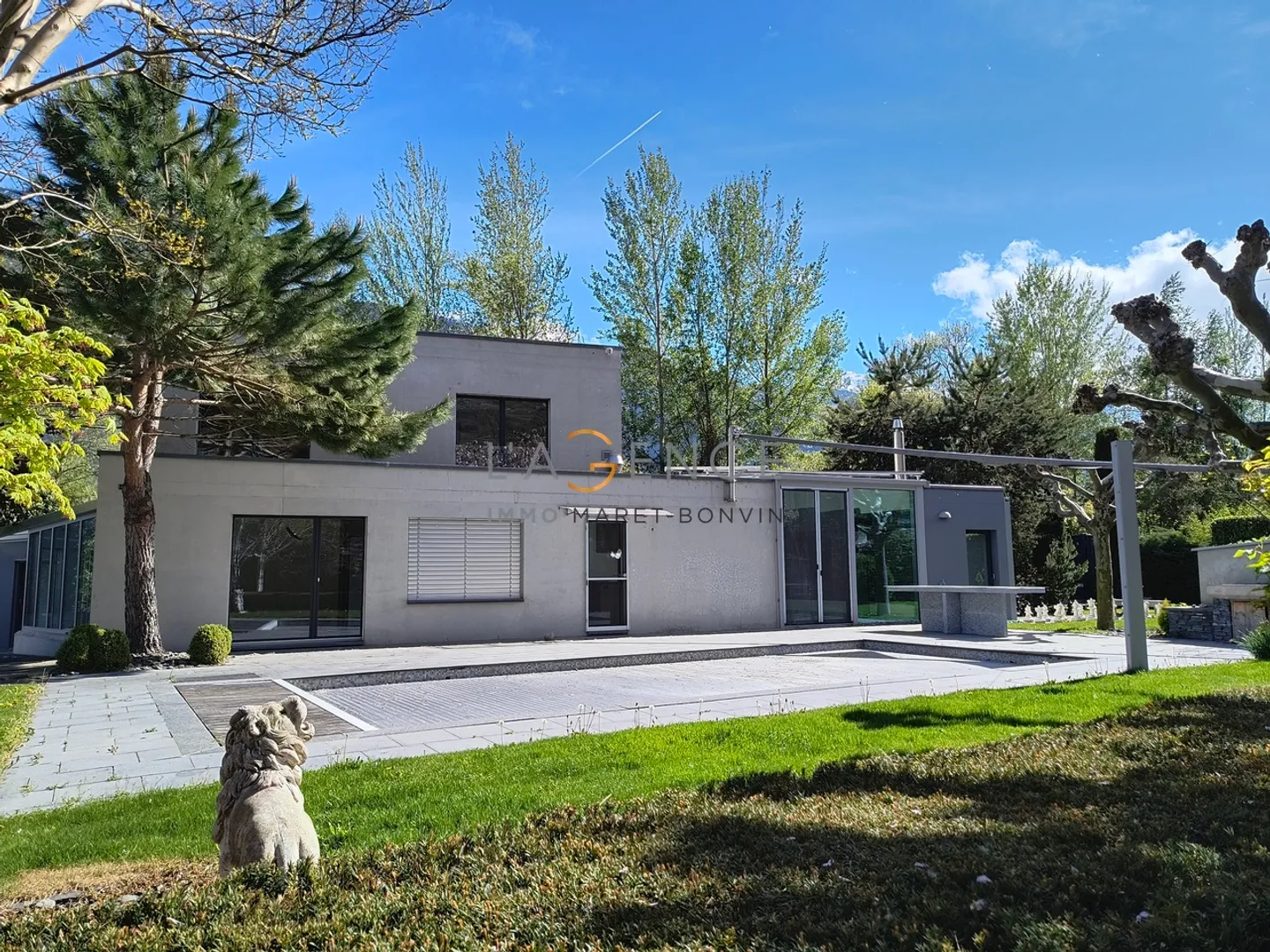 Sumptuous Villa 7.5 Rooms - Photo 12 of 13