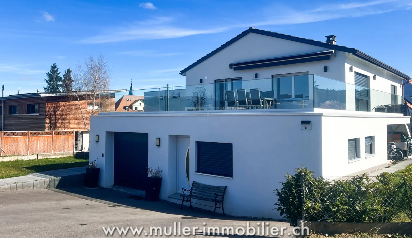 Beautiful villa with two apartments in Belfaux - Photo 12 of 13