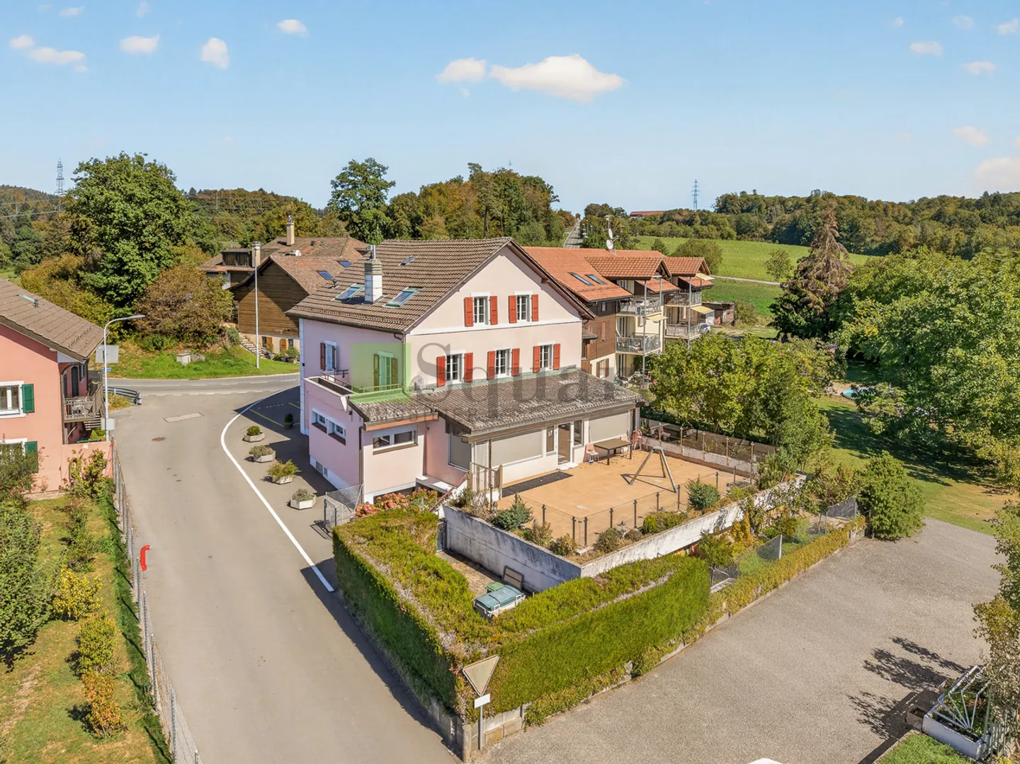 Casa in affitto di 12 stanze - Foto 1 di 13
