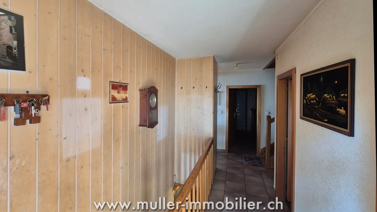Chalet with exceptional view on buildable plot in Grandvaux - Photo 8 of 13