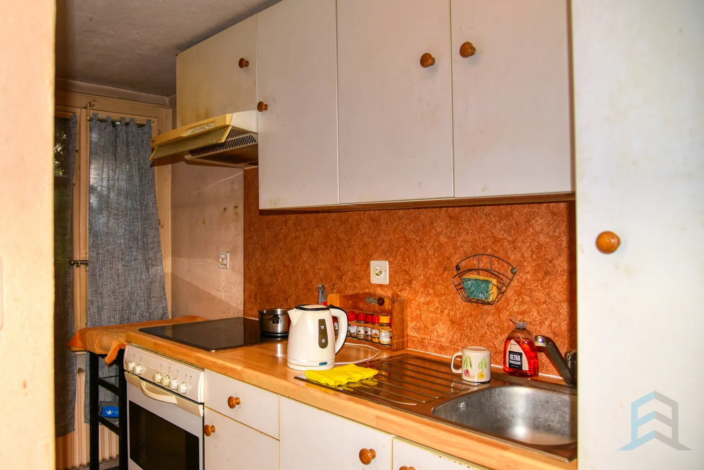 EXKLUSIV Dorfhaus mit 2 Wohnungen im Zentrum von Miège - Foto 10 von 13