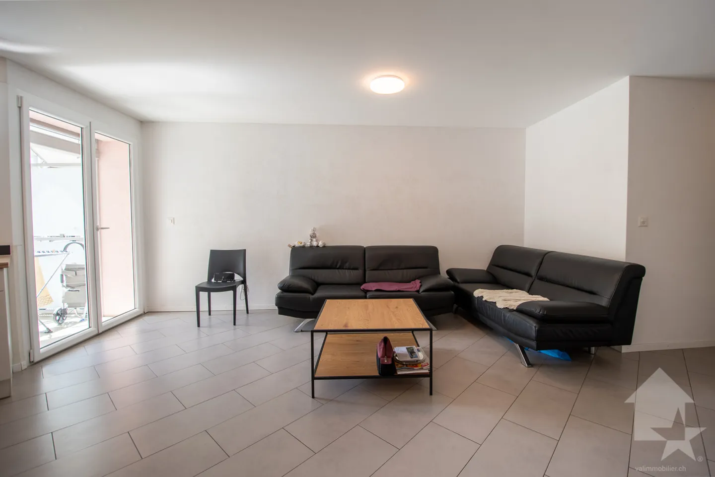 Appartement lumineux à Saxon - Photo 4 sur 12