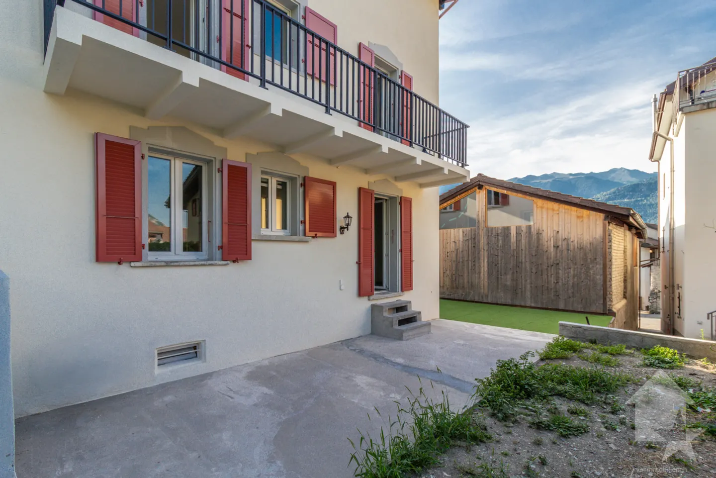 Charmante renovierte 3,5-Zimmer-Wohnung mit Garten und Terrasse - Foto 6 von 13