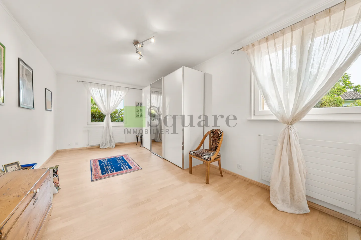 Magnificent 7-room detached villa with pool and lake view - Photo 8 of 13