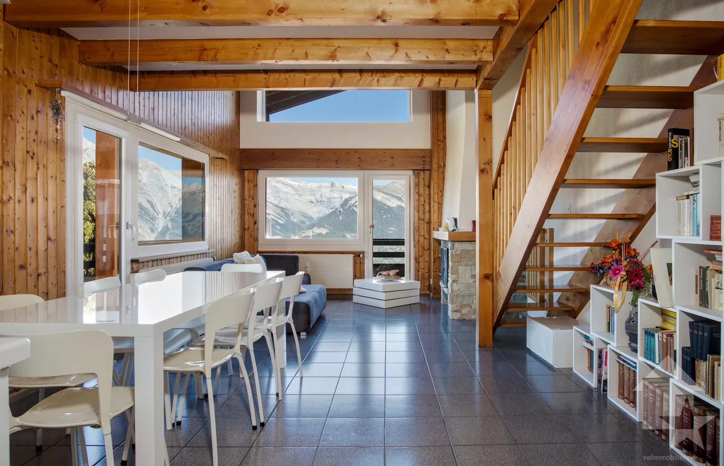 Spacious duplex penthouse with 7.5 rooms, 175 m², 4 bathrooms - Photo 2 of 13