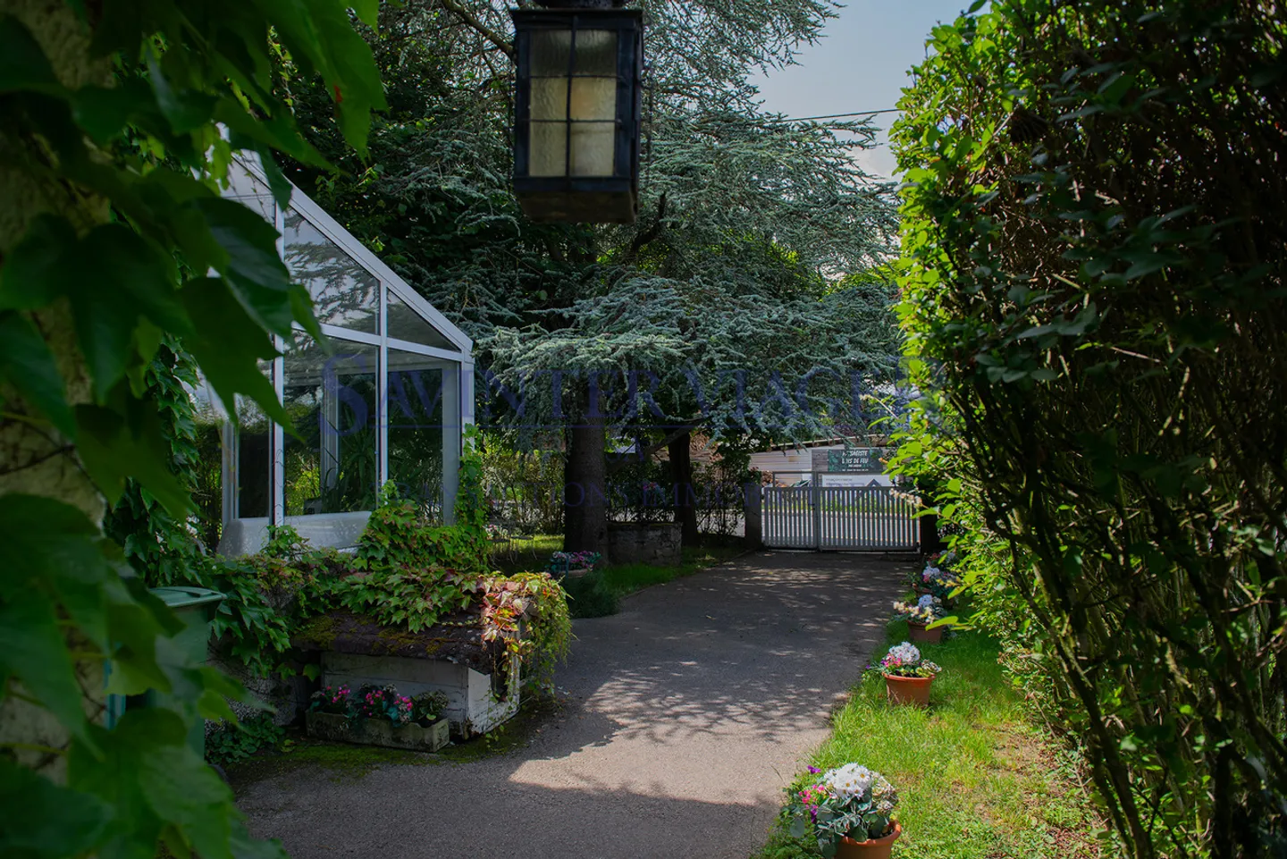 Corsier, Villa in einer grünen Umgebung - Lebenslanges Wohnrecht - Foto 3 von 9
