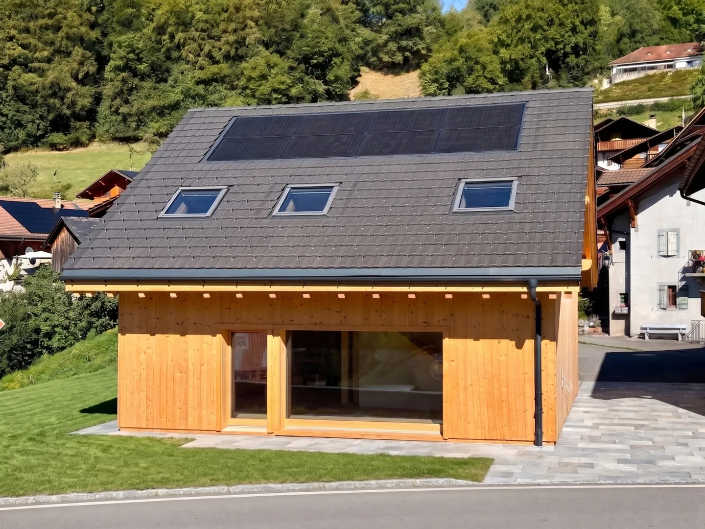 Alpen-Chalet mit Minergie-Standard zum Top-Preis - Photo 1 sur 8