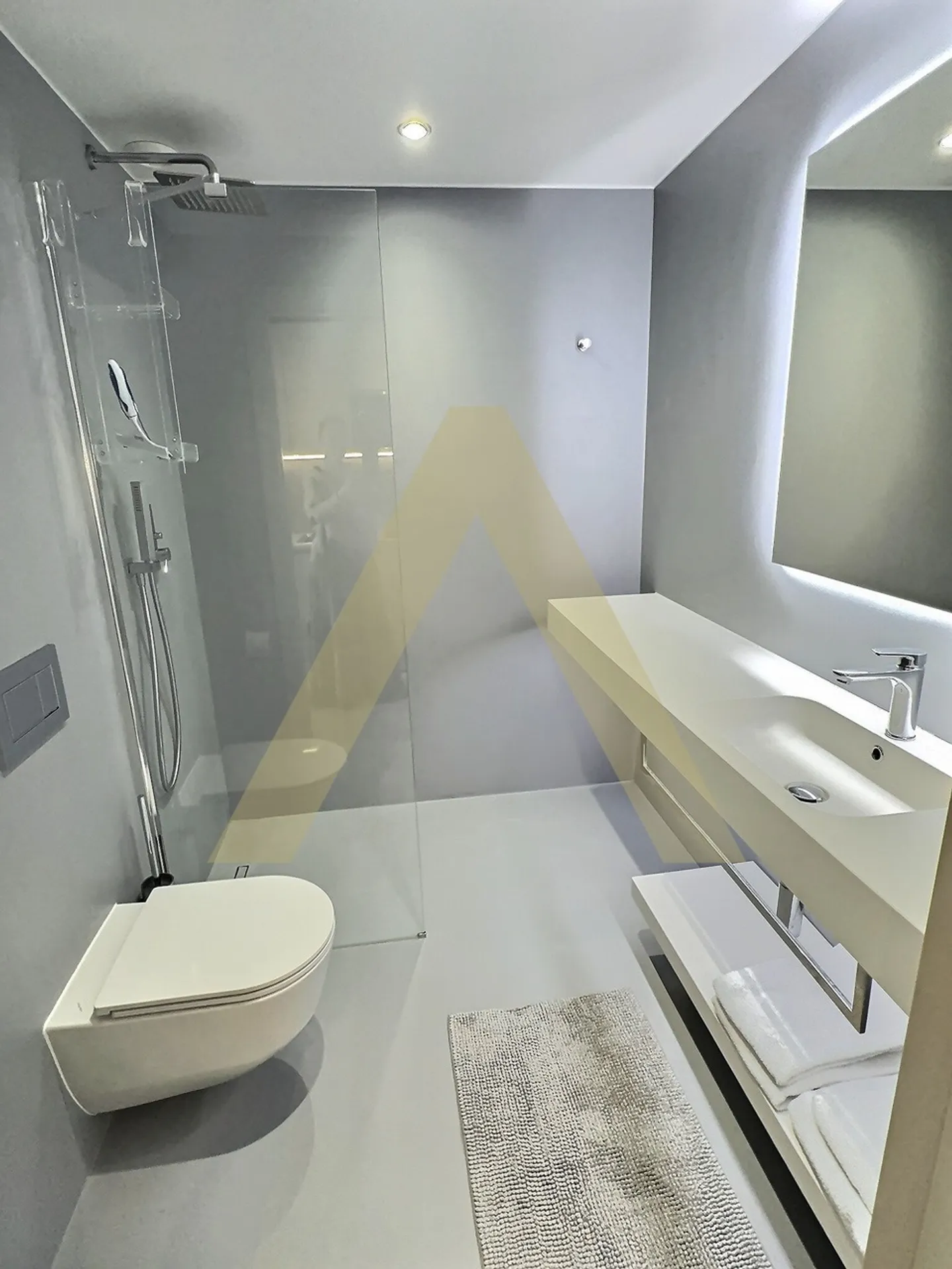 High-end furnished studio facing EPFL - Photo 9 of 11