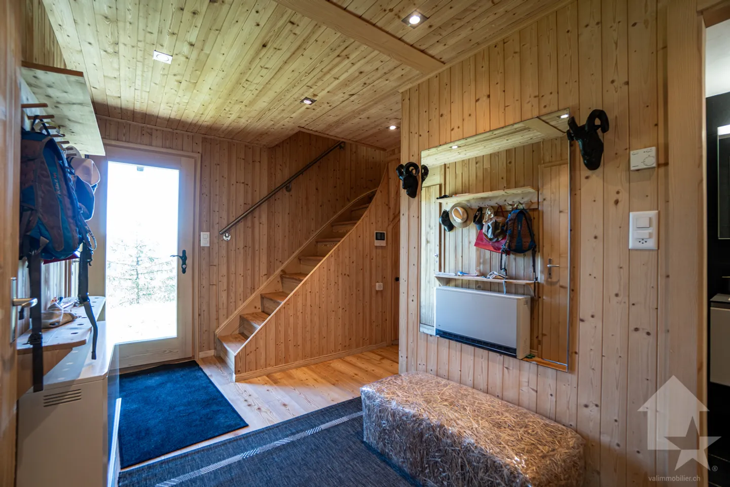 Charming chalet surrounded by nature with stunning views - Photo 13 of 13