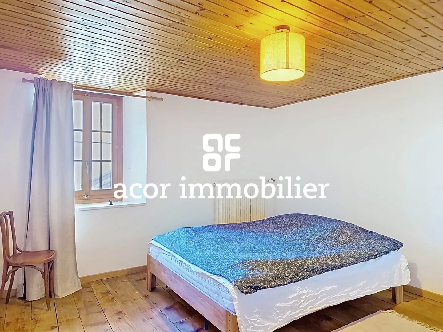 Village house with potential in the heart of Chamoson - Photo 2 of 7